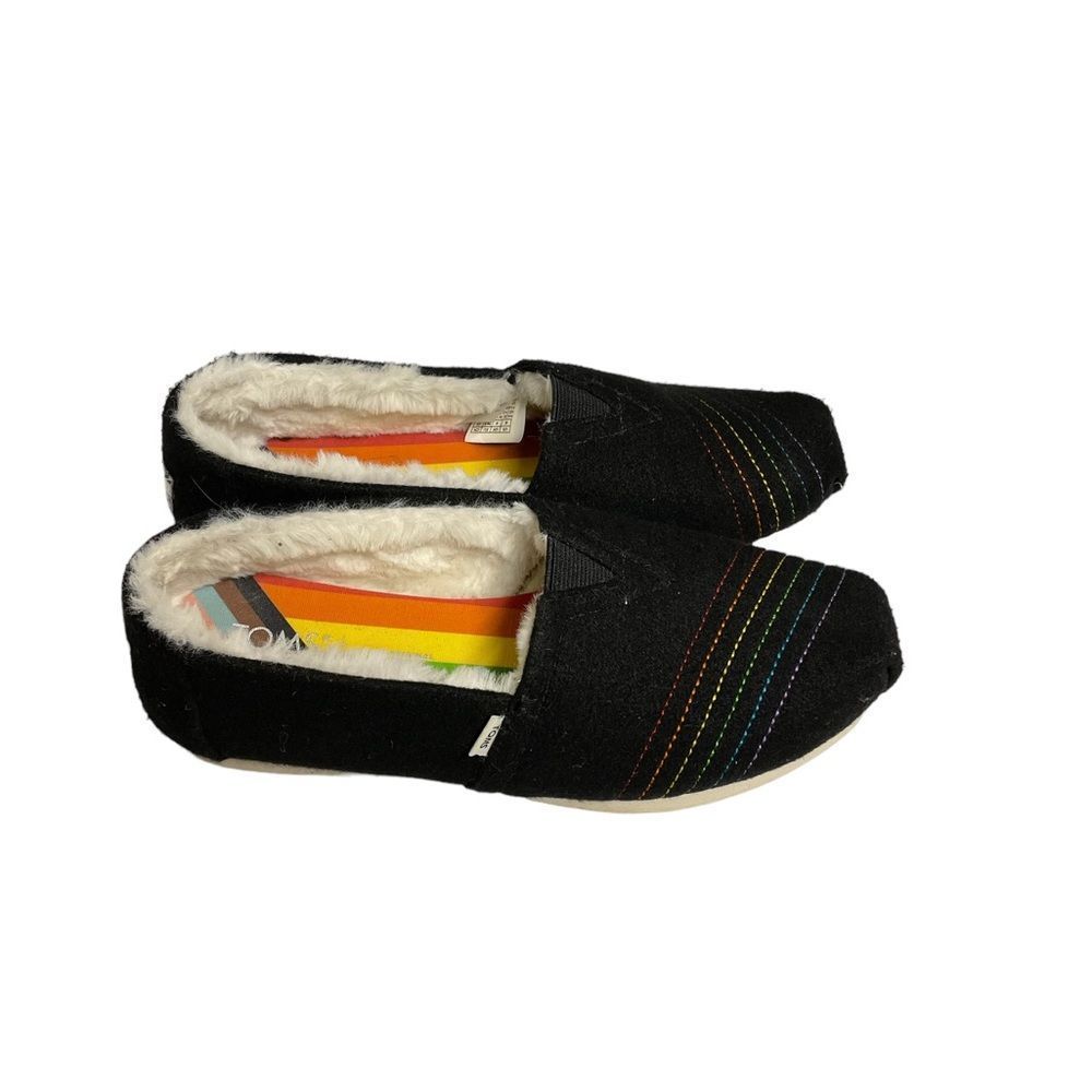 Toms Alpargata Two Tone Black Fur lined With rainbow stitching